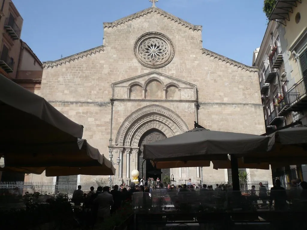 فندق باليرمو Palazzo Nuccio Guest House