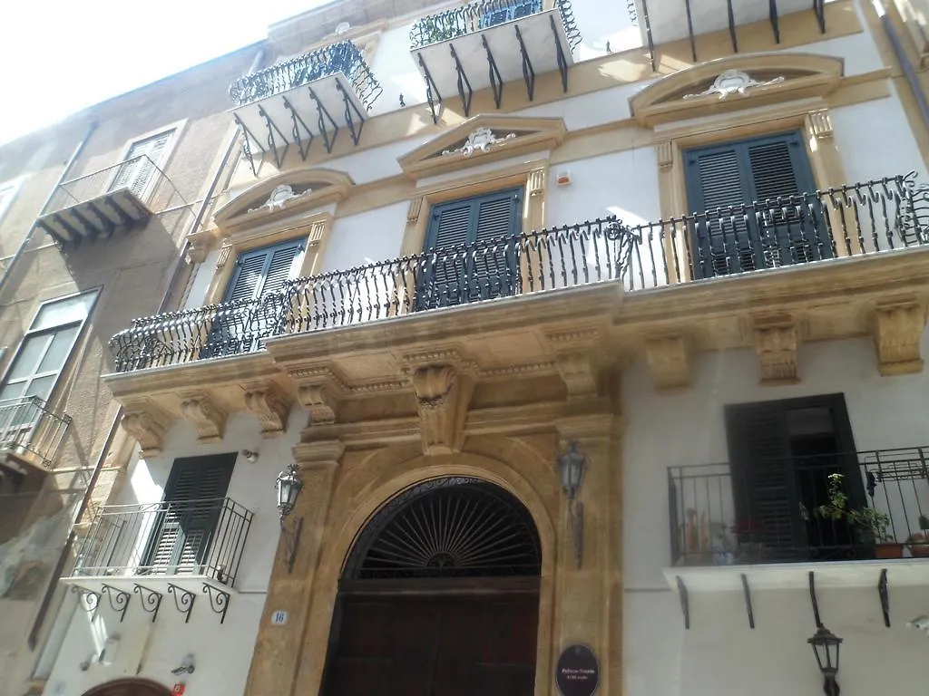 Palazzo Nuccio Guest House Palermo 0*,  Italien